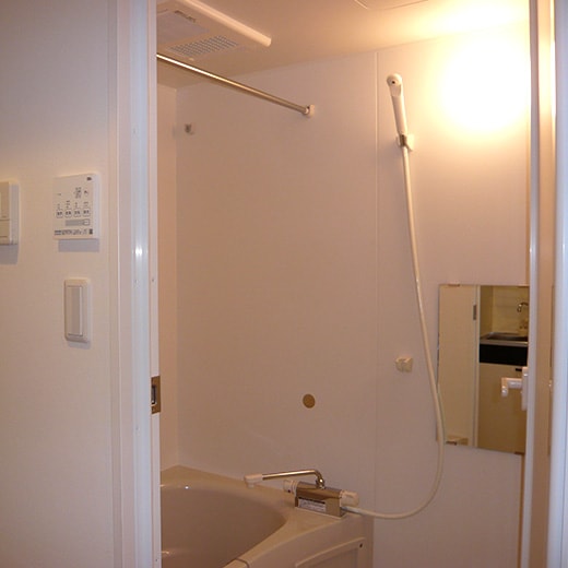 102号室　浴室の写真